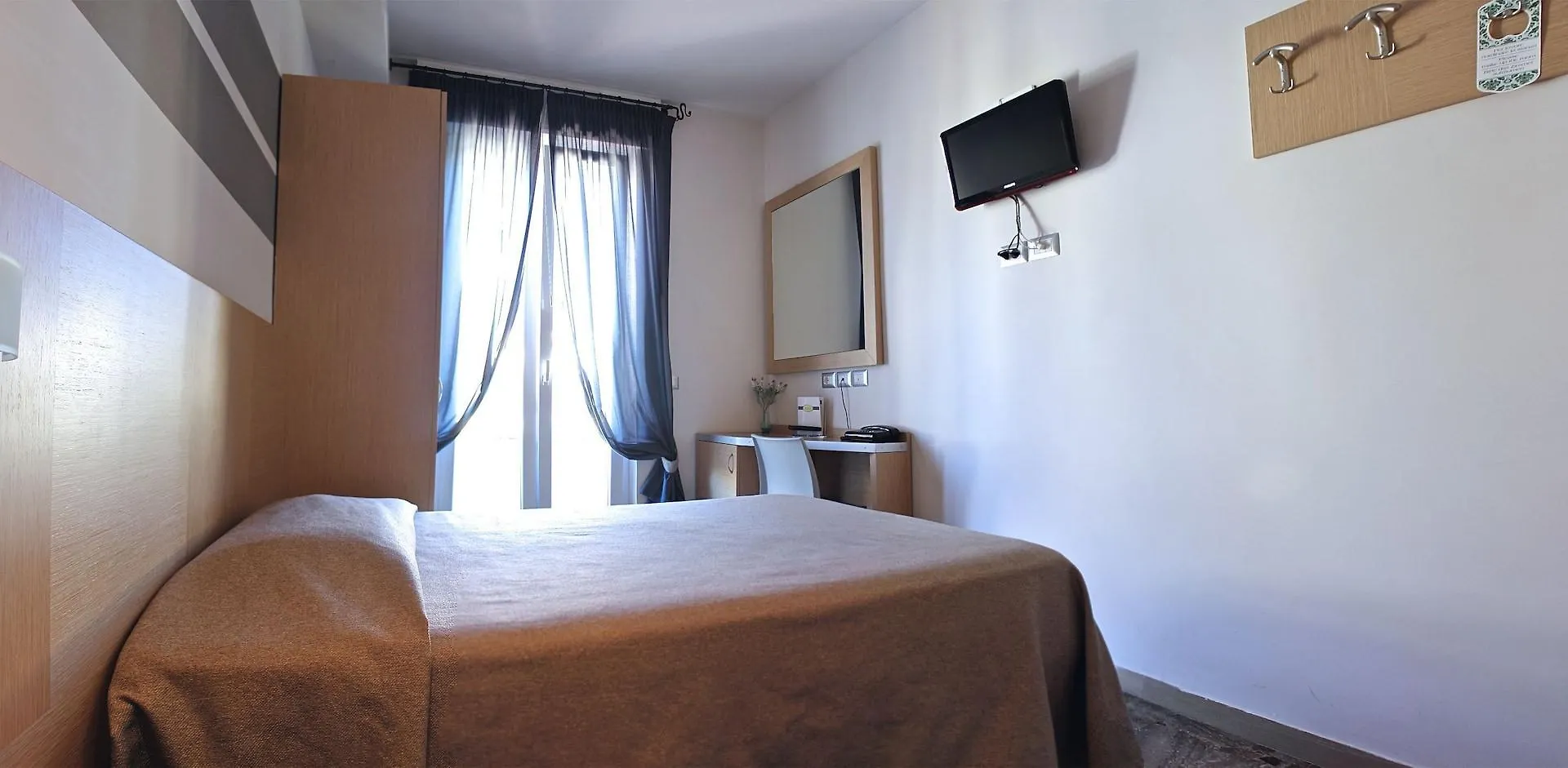 Hotel La Scaletta Lido di Ostia 3*,
