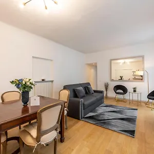 milan-royal-suites-centro-cadorna.it-lombardy.com/
